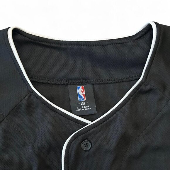 Chicago Bulls Basketball Button Up Jersey Baseball Style Shirt Men's Size XL NBA - Picture 3 of 3